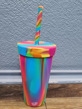 NWOT Silipint 22 oz Straw Tumbler Hippie Hops Blue Pink Yellow Green Orange